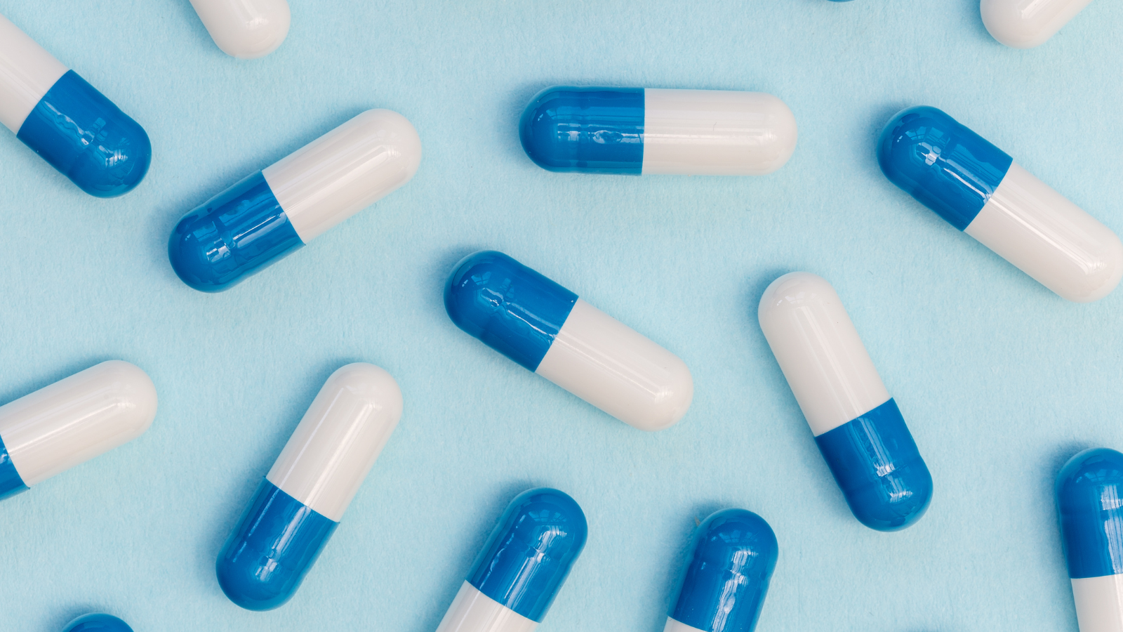 gelatin empty capsule shells to fill the medicine, empty capsule colour is blue and white